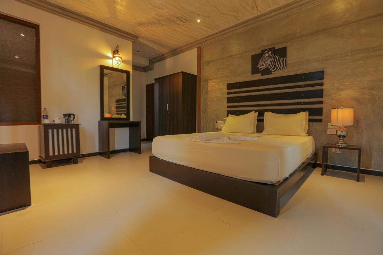 Summerside Residence Negombo Esterno foto