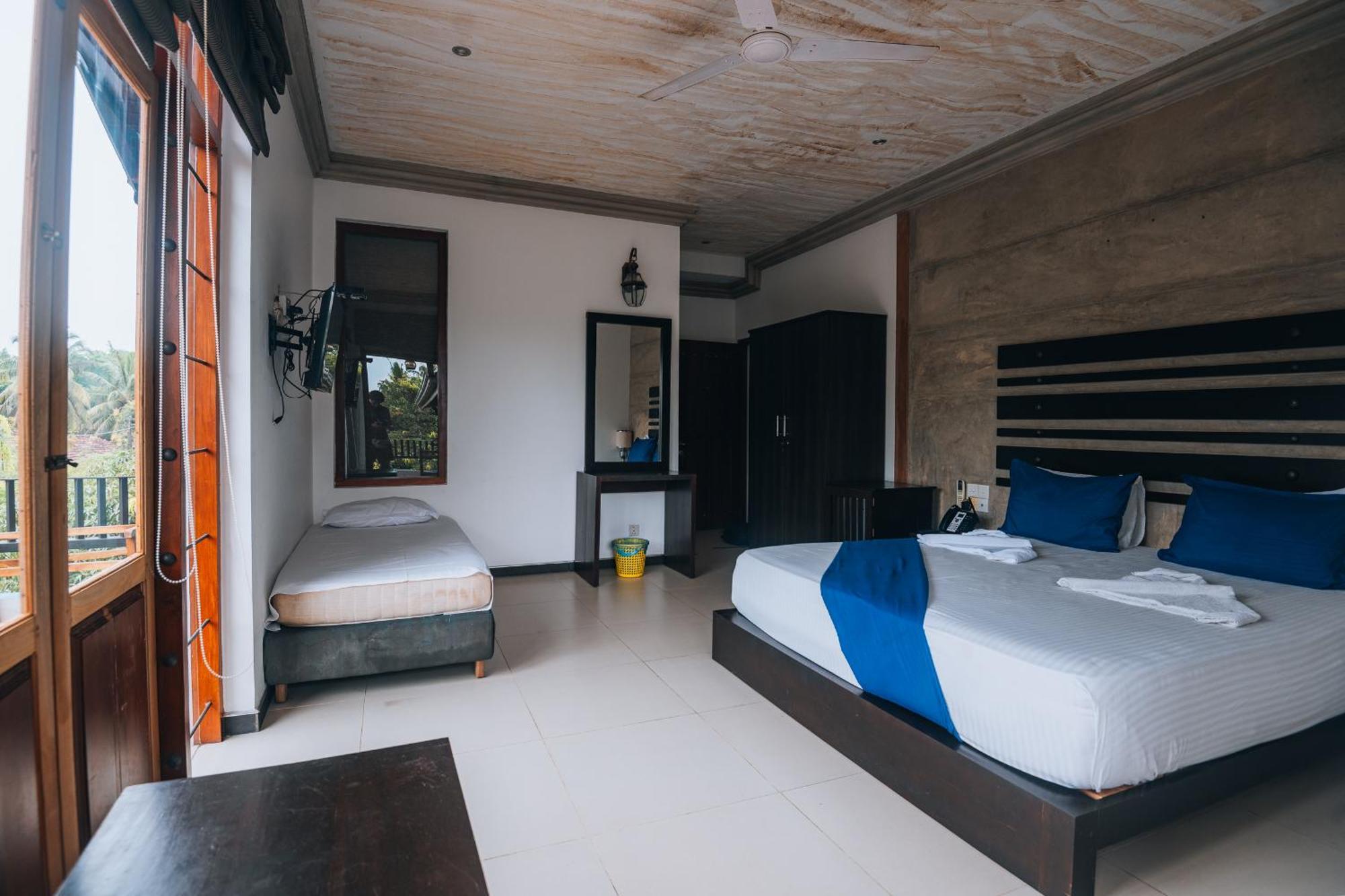 Summerside Residence Negombo Esterno foto