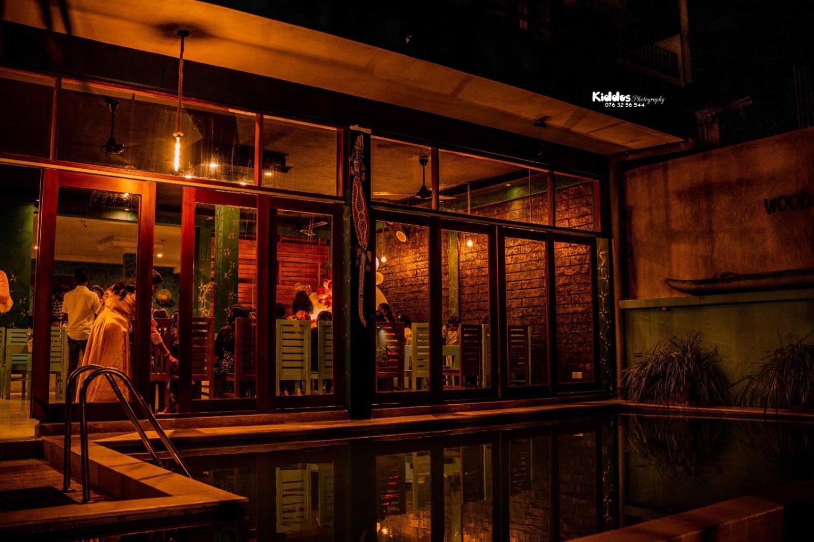 Summerside Residence Negombo Esterno foto